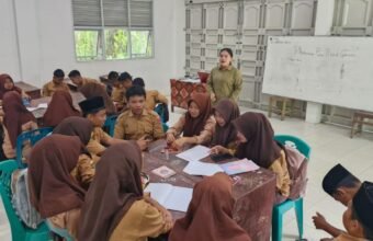 Ilustrasi siswa-siswi di madrasah