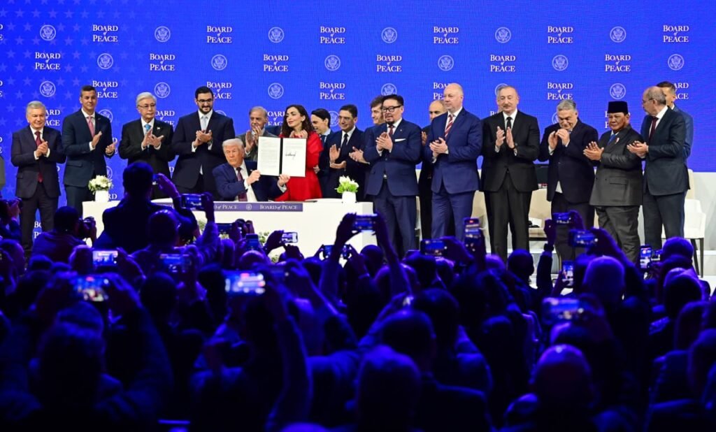Presiden Indonesia, Prabowo Subianto menjadi salah satu pemimpin negara yang menandatangani Board of Peace Charter pada Kamis (22/1/2026) di Davos, Swiss