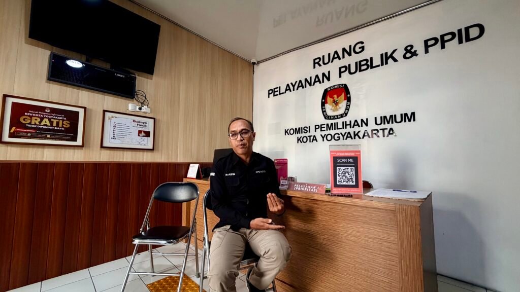 Ketua KPU Yogyakarta, Noor Harsya Aryosamodro
